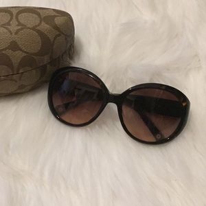 Coach Angelina Tortoise Sunglasses 😎